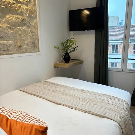 Urban Goncourt Hotel Paris